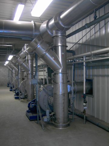 Palm Meadows Composting Vent Room